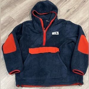 Men’s Large The North Super Plush Teddy Bear Kangaroo Pullover Sweater